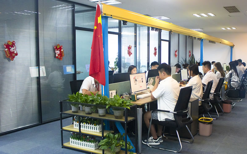 成華制造客戶服務(wù)咨詢團(tuán)隊辦公一角